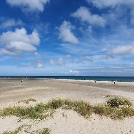 Secluded Retreat - By Traum * Skagen